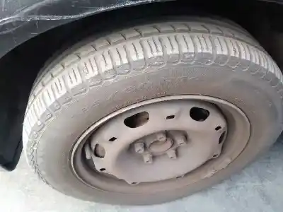 Здавання транспортного засобу skoda fabia (6y2/6y3) classic року 2001 потужний azf