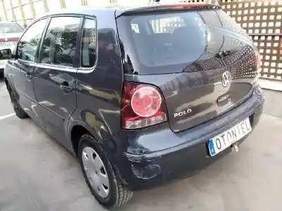 Veicolo di demolizione volkswagen polo (9n3) advance dell'anno 2006 alimentato bky