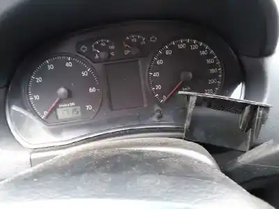 Veicolo di demolizione volkswagen polo (9n3) advance dell'anno 2006 alimentato bky