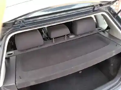 Veicolo di demolizione volkswagen polo (9n3) advance dell'anno 2006 alimentato bky