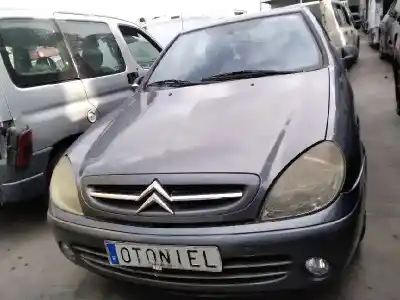 Sloopvoertuig CITROEN XSARA BERLINA 1.6i 16V SX van het jaar 2004 aangedreven NFU