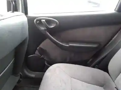 Sloopvoertuig citroen xsara berlina 1.6i 16v sx van het jaar 2004 aangedreven nfu