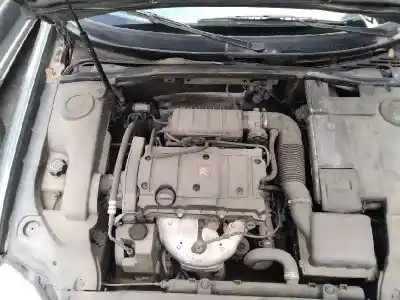 Sloopvoertuig citroen xsara berlina 1.6i 16v sx van het jaar 2004 aangedreven nfu