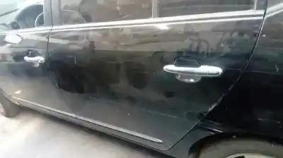 Sloopvoertuig kia carens (un) active van het jaar 2007 aangedreven d4ea
