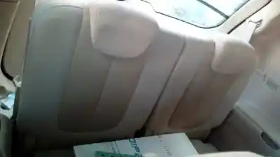 Sloopvoertuig kia carens (un) active van het jaar 2007 aangedreven d4ea