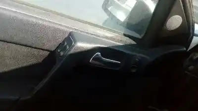 Veículo de Sucata opel astra g berlina sport do ano 2001 alimentado z22se