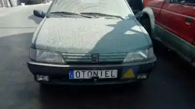Sloopvoertuig peugeot 106 (s1) 1.4 van het jaar 1993 aangedreven kdy