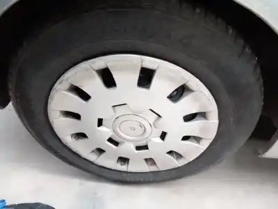 Vehicul casat bmw serie 3 berlina (e46) 320d al anului 2000 alimentat 204d1d