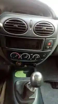 Veículo de Sucata renault megane i classic (la0) 1.6 do ano 1997 alimentado k7m