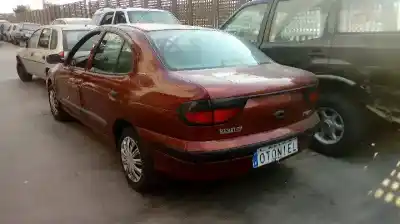 Veículo de Sucata renault megane i classic (la0) 1.6 do ano 1997 alimentado k7m