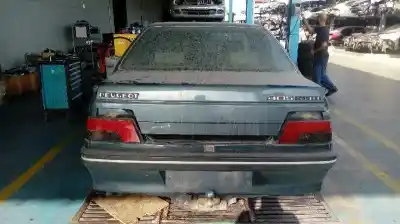 Véhicule à la ferraille peugeot 405 berlina 1.9 turbodiesel de l'année 1994 alimenté d-d8a
