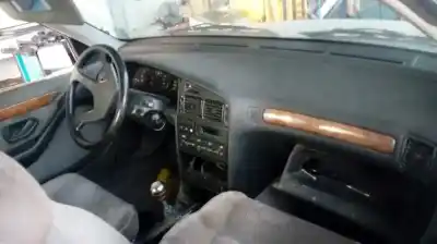 Véhicule à la ferraille peugeot 405 berlina 1.9 turbodiesel de l'année 1994 alimenté d-d8a