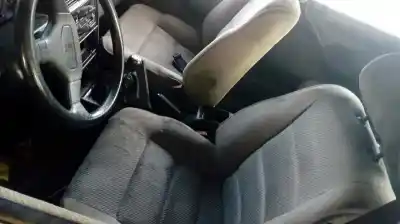 Véhicule à la ferraille peugeot 405 berlina 1.9 turbodiesel de l'année 1994 alimenté d-d8a