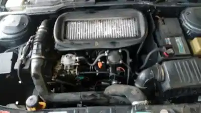 Véhicule à la ferraille peugeot 405 berlina 1.9 turbodiesel de l'année 1994 alimenté d-d8a