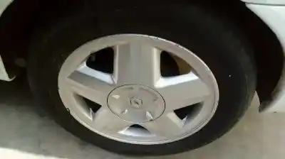 Здавання транспортного засобу renault megane i berlina hatchback (ba0) 1.9 dti diesel cat 98 cv / 72 kw року 1999 потужний f9q a7