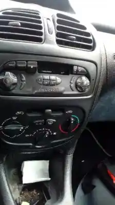 Vehicul casat peugeot 206 berlina xt al anului 1999 alimentat wjz