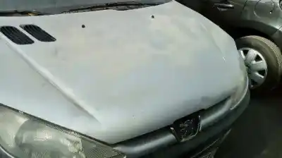 Vehicul casat peugeot 206 berlina xt al anului 1999 alimentat wjz