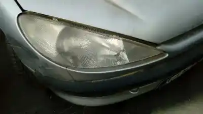 Vehicul casat peugeot 206 berlina xt al anului 1999 alimentat wjz