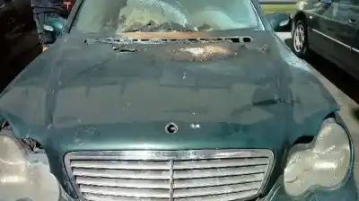 Здавання транспортного засобу mercedes-benz clase c (w203) berlina 200 cdi (la) (203.007) року 2000 потужний d/611962