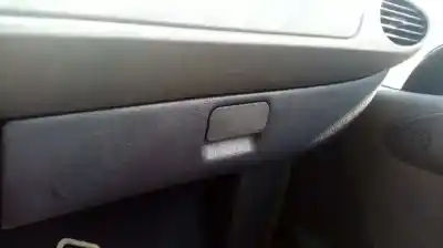 Veículo de Sucata mercedes-benz clase a (w168) 1.6 cat do ano 1998 alimentado 166960