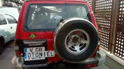 Sloopvoertuig mitsubishi montero (v20/v40) 2.8 turbodiesel van het jaar 1994 aangedreven 4m40