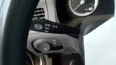 Veículo de Sucata kia rio ii (jb) 1.4 16v do ano 2006 alimentado g4ee