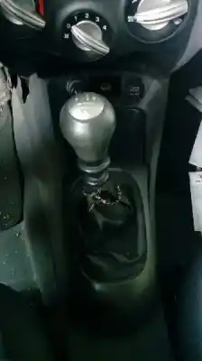 Veículo de Sucata kia rio ii (jb) 1.4 16v do ano 2006 alimentado g4ee