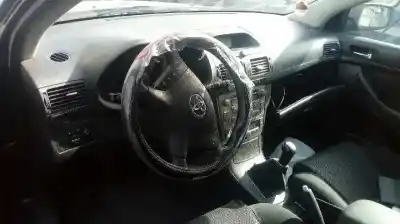 Утилизация автомобиля toyota avensis berlina (t25) 1.8 sol sedán года 2004 питание 1zz-fe