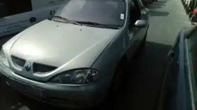 Здавання транспортного засобу RENAULT                                            MEGANE I COUPE FASE 2 (DA..)                                                                                                                                                                                                                               1.6 16V Dynamique (DA04/B)                                                                                                                                                                                                                                 року 1999 потужний K4M