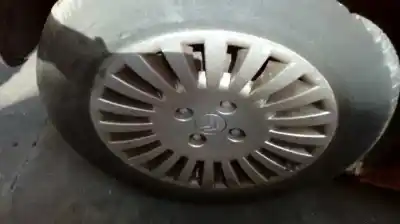 Veículo de Sucata citroen c3 (09.2009->) 1.4 hdi 70 do ano 2004 alimentado 8hx