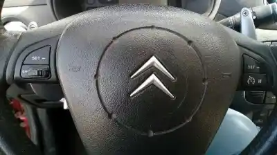 Veículo de Sucata citroen c3 (09.2009->) 1.4 hdi 70 do ano 2004 alimentado 8hx