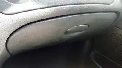 Veículo de Sucata citroen c3 (09.2009->) 1.4 hdi 70 do ano 2004 alimentado 8hx