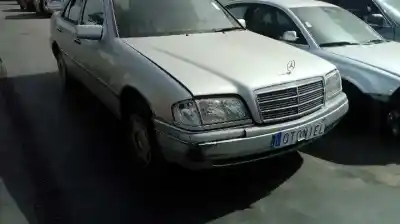 Здавання транспортного засобу MERCEDES-BENZ CLASE C (W202) BERLINA 1.8 16V CAT року 1997 потужний 111