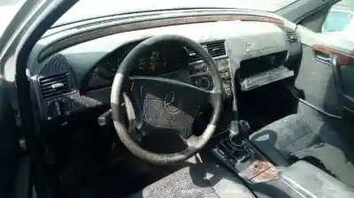 Здавання транспортного засобу mercedes-benz clase c (w202) berlina 1.8 16v cat року 1997 потужний 111