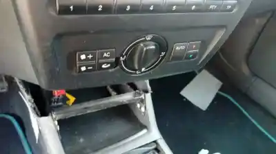 Verschrottungsfahrzeug seat cordoba berlina (6k2) 1.4 des jahres 2000 angetrieben aud