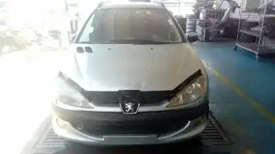 Veículo de Sucata PEUGEOT                                            206 SW                                                                                                                                                                                                                                                     2.0 HDi CAT                                                                                                                                                                                                                                                do ano 2003 alimentado RHY