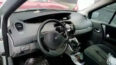 Scrapping Vehicle renault grand scenic 1.9 dci of the year 2004 powered f9q d8