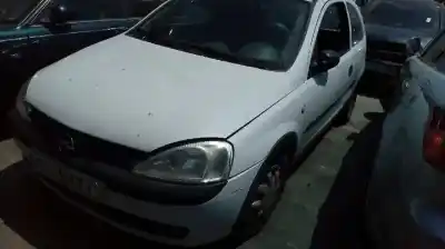 Scrapping Vehicle opel corsa c 1.0 12v cat (z 10 xe / lw3) of the year 2000 powered z10xe