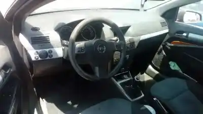 Veículo de Sucata opel astra gtc 1.7 16v cdti do ano 2006 alimentado z17dth