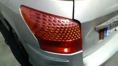 Здавання транспортного засобу peugeot 407 sw sport року 2010 потужний rhf o rh01