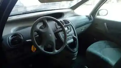 Scrapping Vehicle citroen xsara picasso 1.8 cat (6fz / ew7j4) of the year 2001 powered 6fz