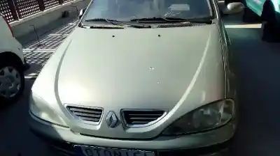 Scrapping Vehicle renault megane i classic (la0/1_) 1.6 16v (la00 la04 la0b la11 la16 la19 la1j la1k.... of the year 2000 powered k4m a7