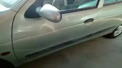 Scrapping Vehicle renault megane i classic (la0/1_) 1.6 16v (la00 la04 la0b la11 la16 la19 la1j la1k.... of the year 2000 powered k4m a7