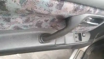 Здавання транспортного засобу nissan primera berlina (p11) 1.6 16v cat року 1999 потужний ga16de