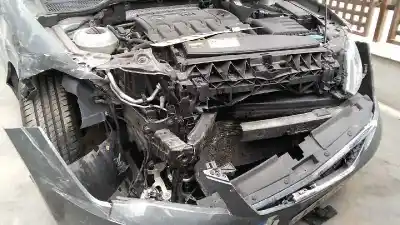 Здавання транспортного засобу seat leon st (5f8) reference року 2017 потужний ddya