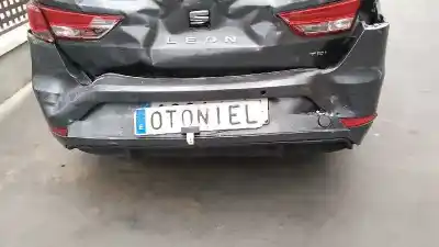 Здавання транспортного засобу seat leon st (5f8) reference року 2017 потужний ddya