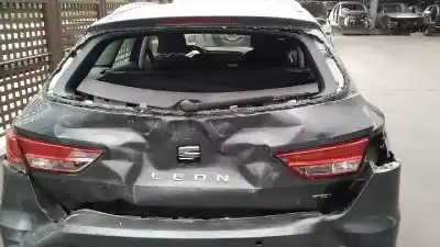 Здавання транспортного засобу seat leon st (5f8) reference року 2017 потужний ddya