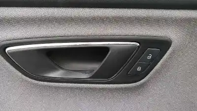 Здавання транспортного засобу seat leon st (5f8) reference року 2017 потужний ddya