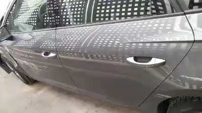 Veículo de Sucata seat                                               leon st (5f8)                                                                                                                                                                                                                                              reference                                                                                                                                                                                                                                                  do ano 2017 alimentado ddya
