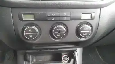 Veículo de Sucata volkswagen golf plus v (5m1, 521) 1.9 tdi do ano 2006 alimentado bkc
